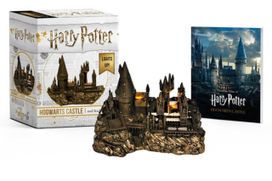 Harry Potter Hogwarts Castle and Sticker Book Harry Potter Hogwarts Castle and Sticker Book